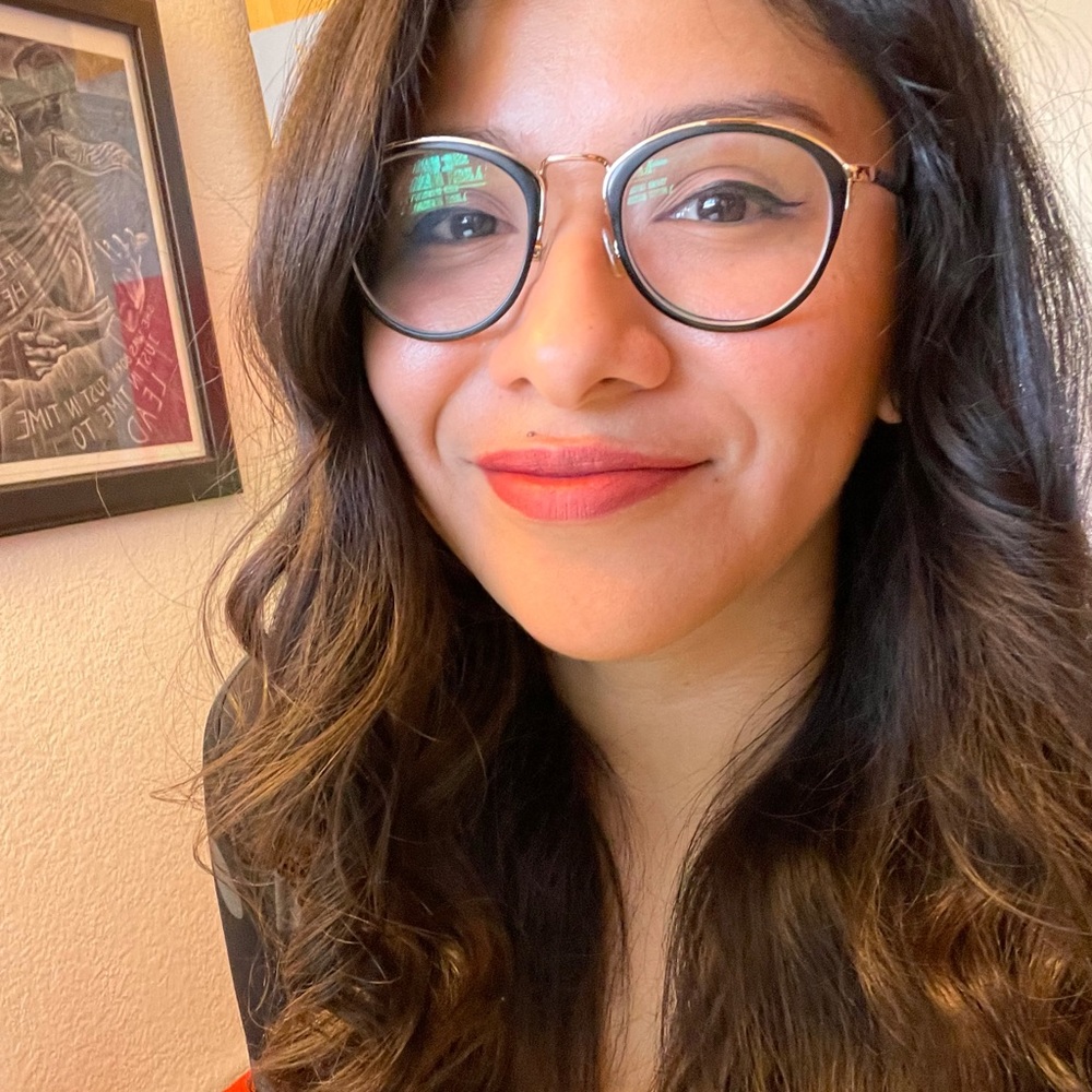 Meet your Posher, Amber